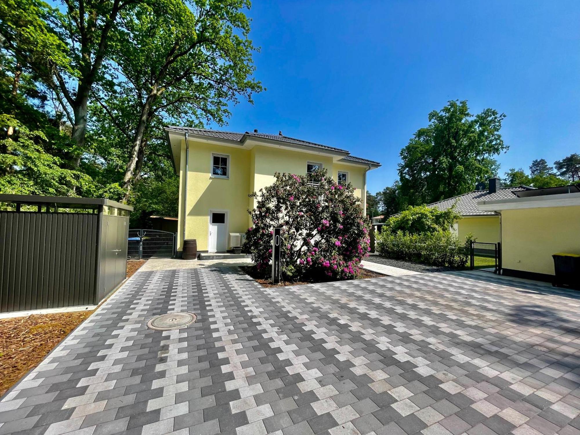 Ferienwohnung Im Gruenen Oranienburg Exteriör bild